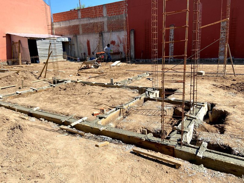 Fundaciones, zapatas y armado de columnas